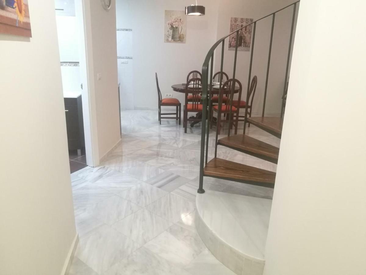 Apartamentos Edificio Vicente Malaga Bagian luar foto