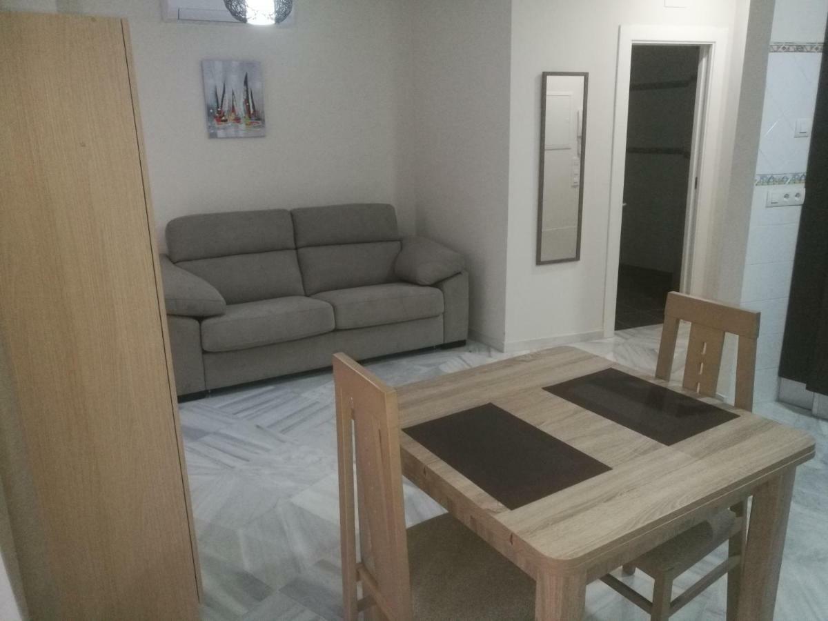 Apartamentos Edificio Vicente Malaga Bagian luar foto