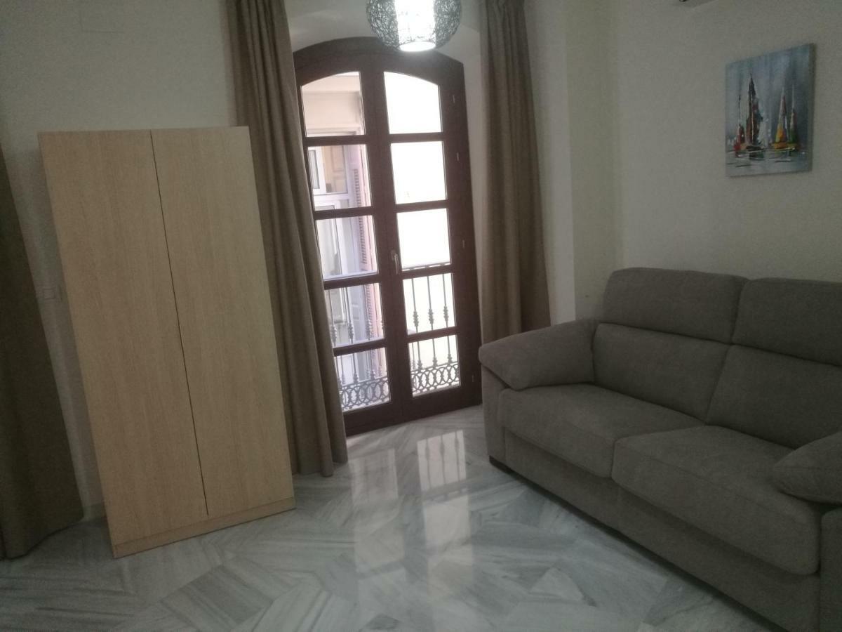 Apartamentos Edificio Vicente Malaga Bagian luar foto