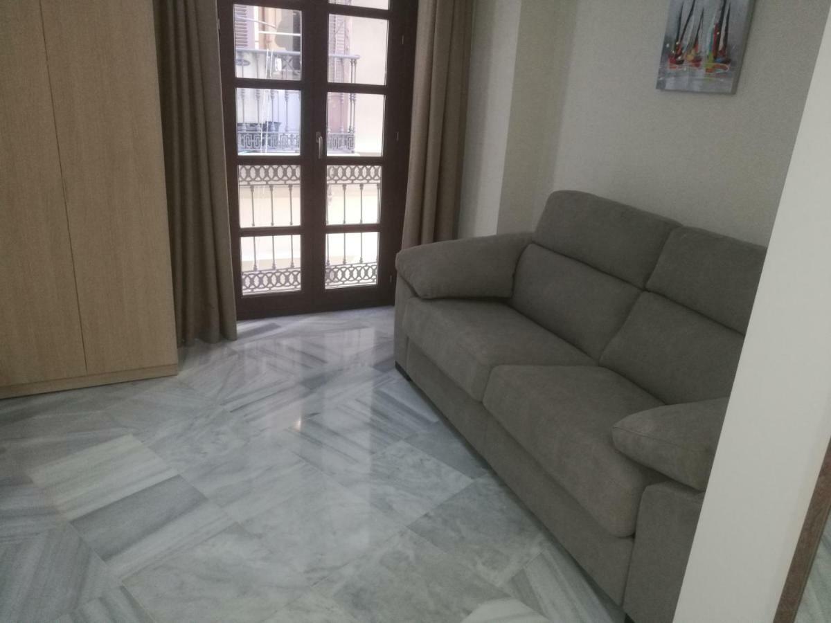 Apartamentos Edificio Vicente Malaga Bagian luar foto
