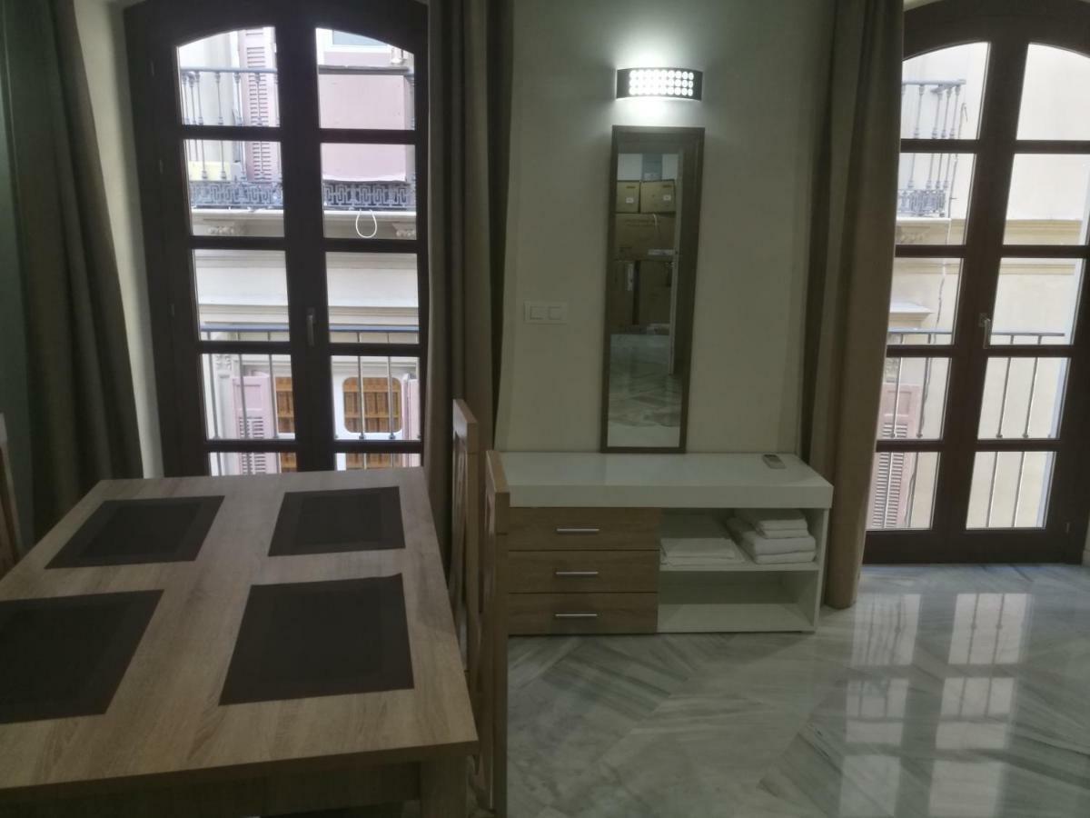 Apartamentos Edificio Vicente Malaga Bagian luar foto