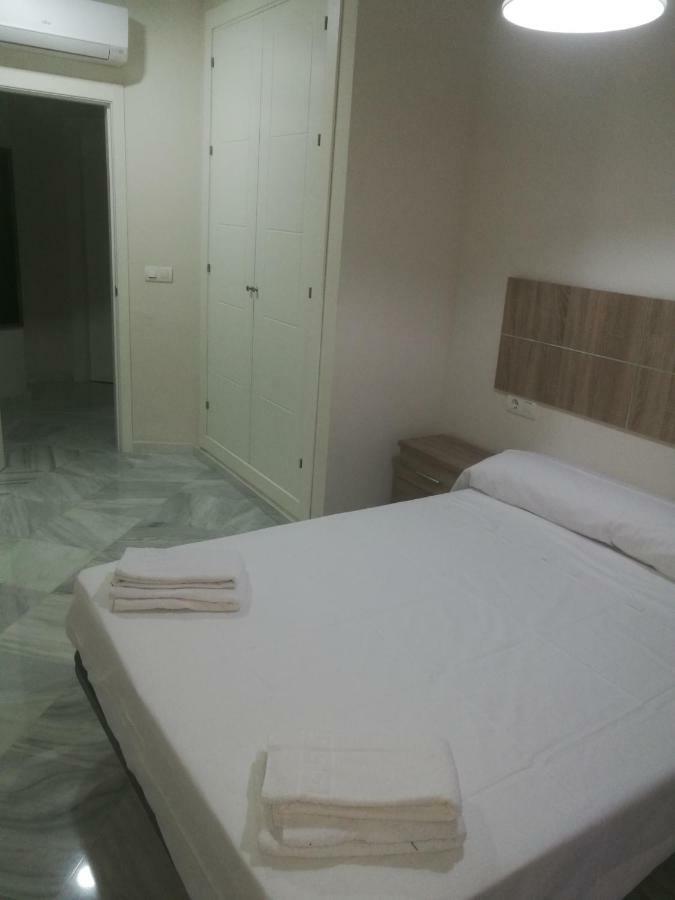 Apartamentos Edificio Vicente Malaga Bagian luar foto