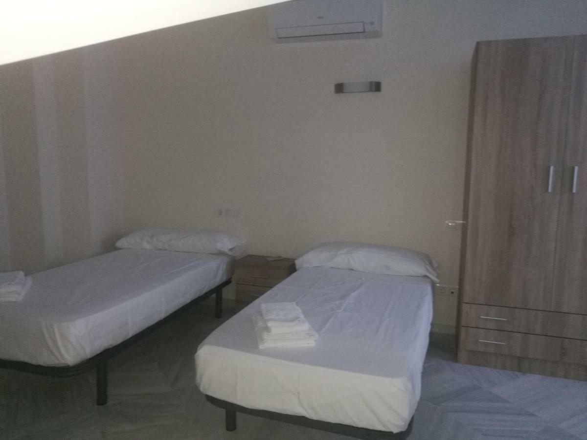 Apartamentos Edificio Vicente Malaga Bagian luar foto