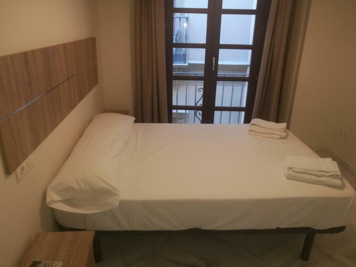 Apartamentos Edificio Vicente Malaga Bagian luar foto