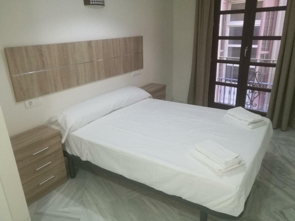 Apartamentos Edificio Vicente Malaga Bagian luar foto