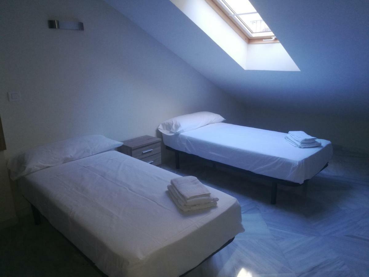 Apartamentos Edificio Vicente Malaga Bagian luar foto