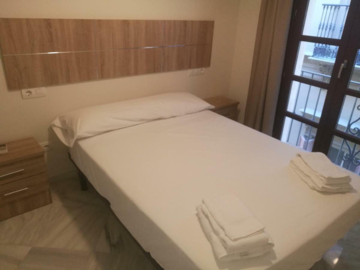 Apartamentos Edificio Vicente Malaga Bagian luar foto
